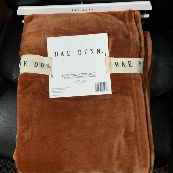 Rae Dunn Happy Halloween 🎃 plush throw - Picture 6 of 8